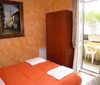Residenza Camilla Pensión 3*