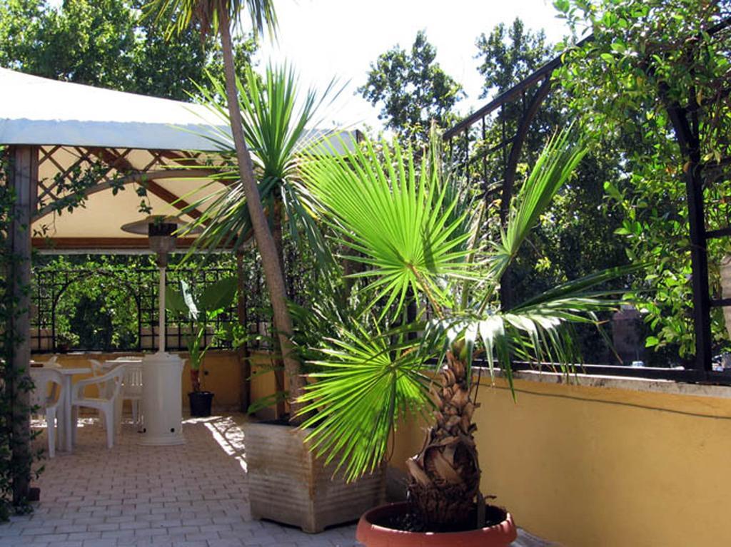 Pensión Residenza Camilla 3*