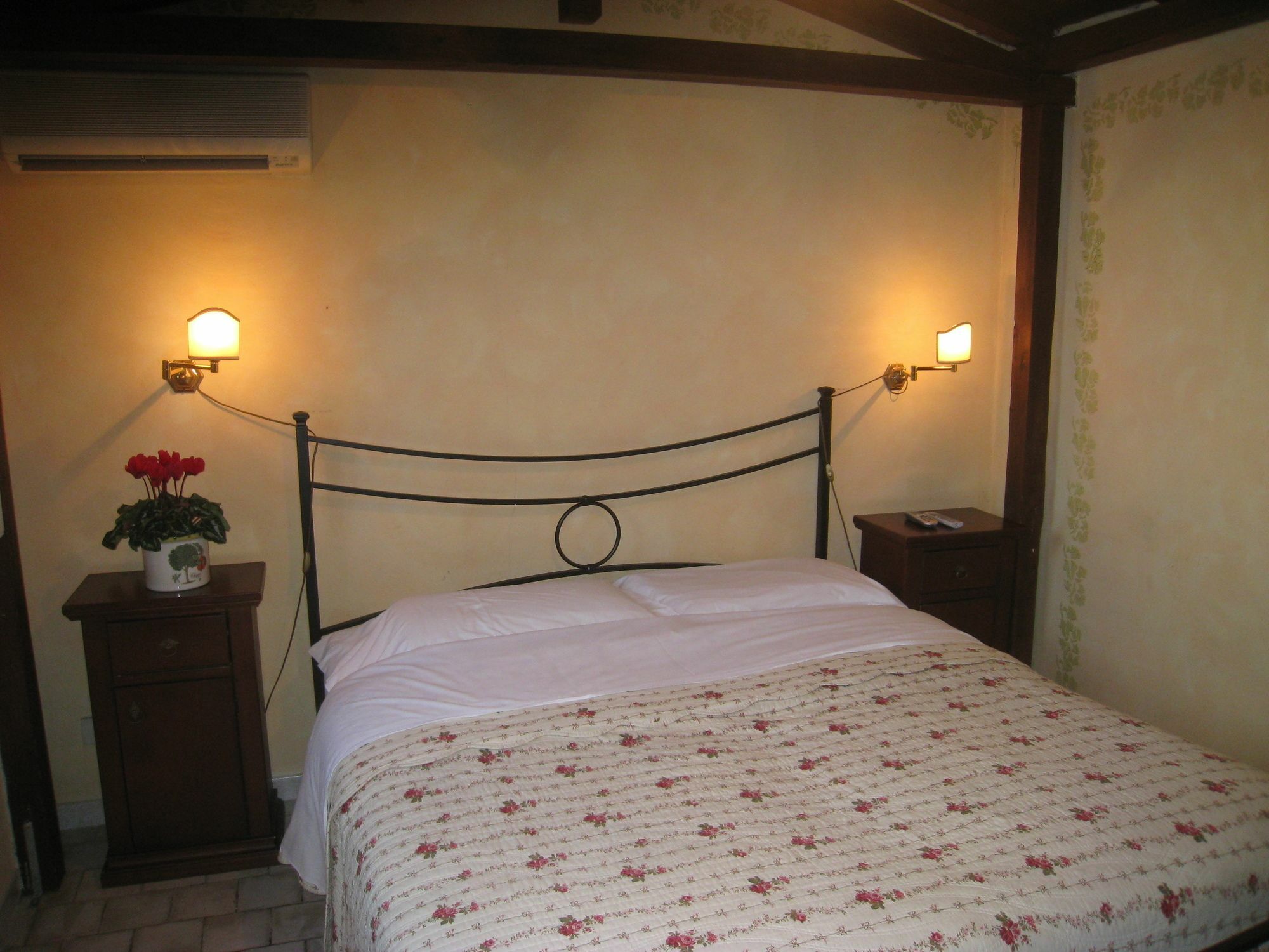 Pensión Residenza Camilla 3*
